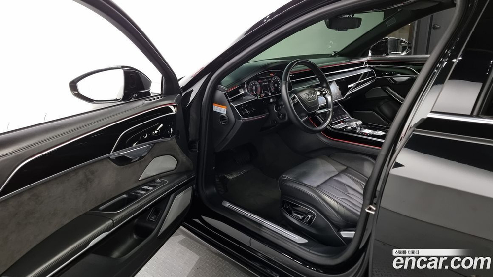 Audi A8 (D5) 55 TFSI Quattro LWB (07.2020)