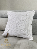 Подушка декоративная "Кружево" белая 45x45x10см от J-LINE
