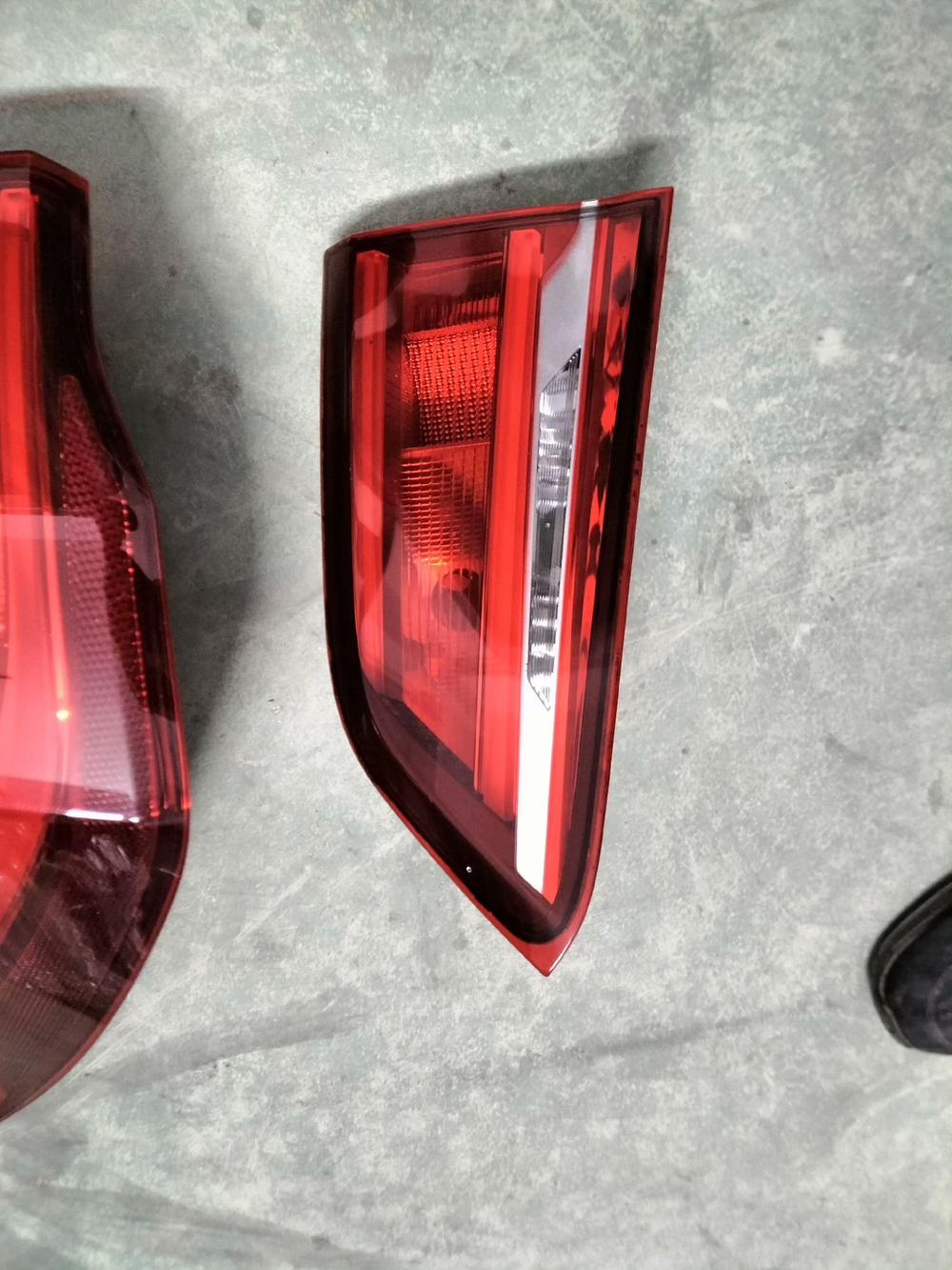 Задний фонарь (левый/правый) BMW X1 F49, оригинал,
