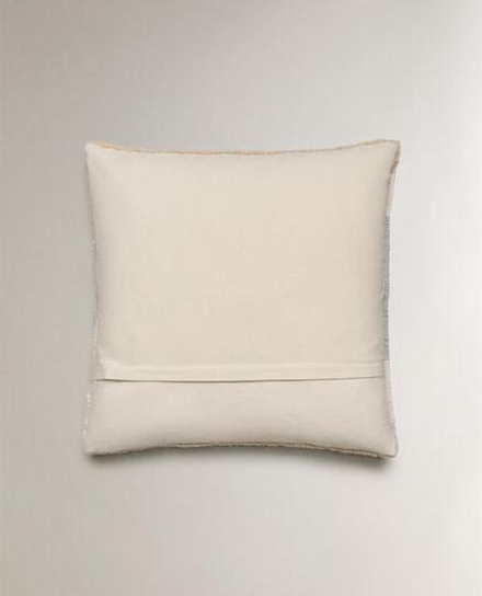 ZARA HOME РОЖДЕСТВЕНСКИЙ ЧЕХОЛ НА ПОДУШКУ С ВЫШИВКОЙ "ТАКСА", ЭКРЮ