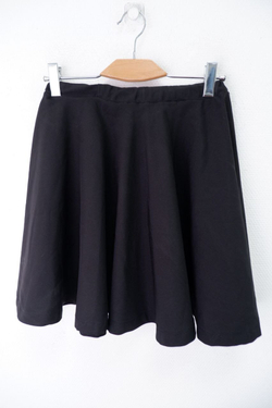 Юбка расклешенная 42 размер