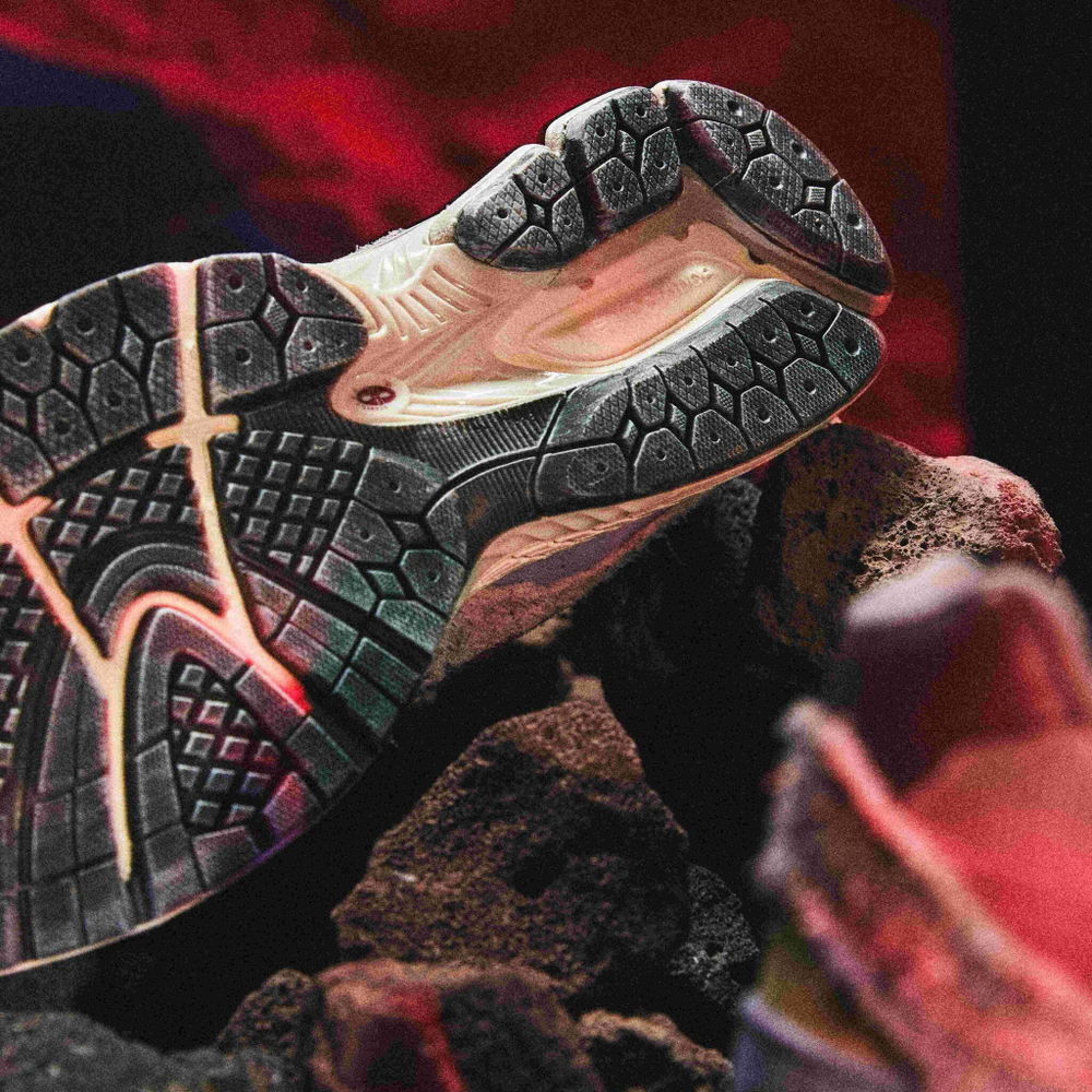 Кроссовки New Balance Nb 2002R "Refined Future"