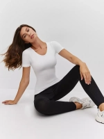 Футболка базовая с утягивающим эффектом