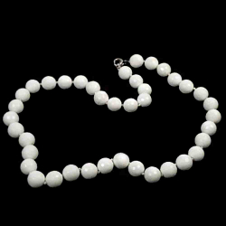 Бусы "Раут" кварцит белый асс.