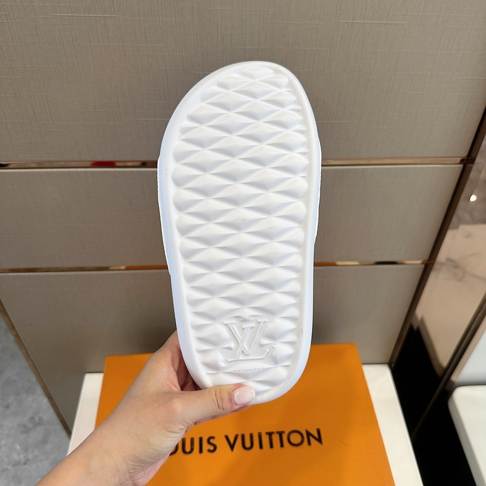 Louis Vuitton Waterfront Mule