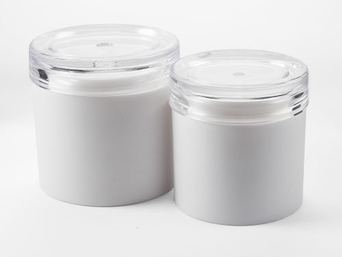 Банка с ложечкой белая