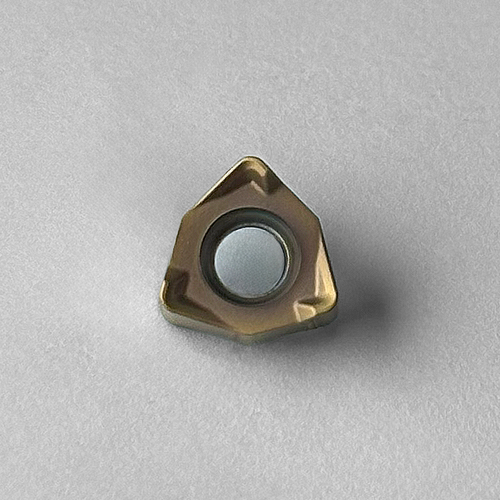 XNMX040308-TR FE2330Y  Пластина фрезерная