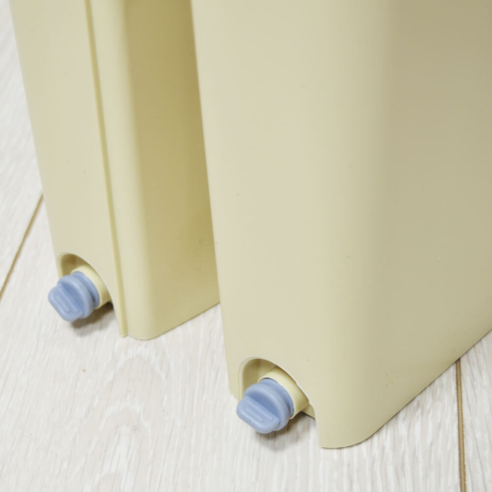 Набор для уборки "Селфи" (ведро с отжимом 5л, швабра, две насадки)