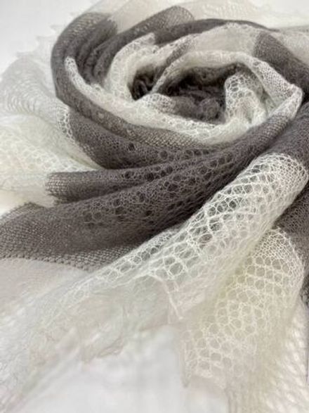 Оренбургский пуховый платок-паутинка АИ100-01/03 белый/серый