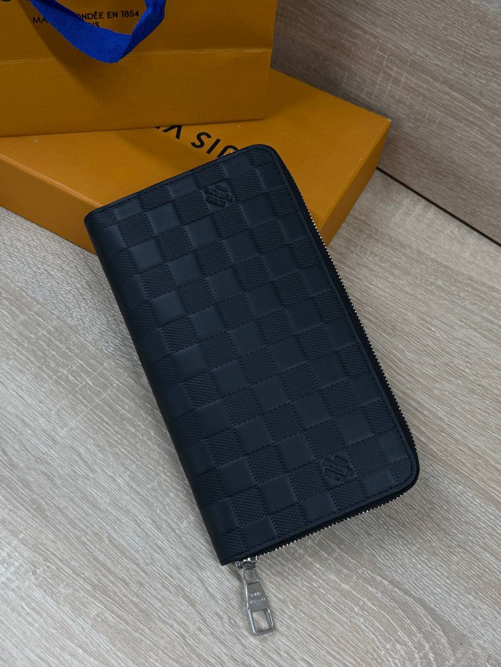 Кошелек Louis Vuitton