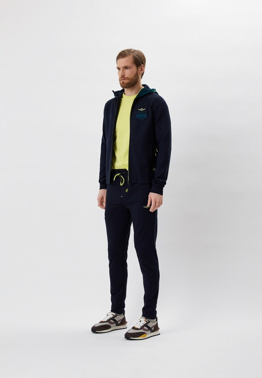 Костюм муж. AERONAUTICA 013 зеленый капюшон