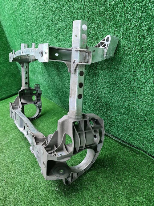 Подрамник передний Porsche Panamera 2 971 (16-24)