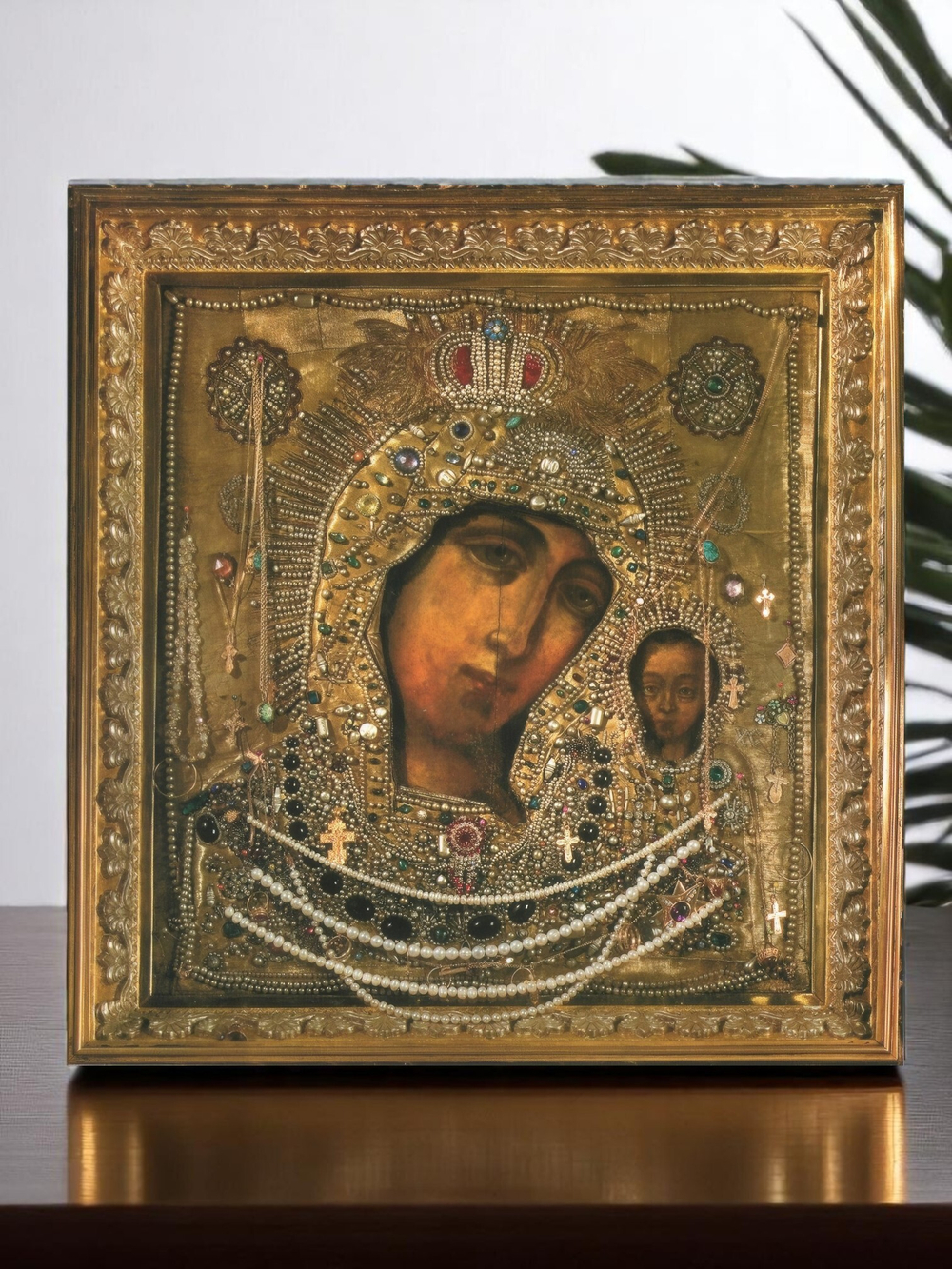 Икона Божией Матери Казанская (Санкт-Петербургский список) в драгоценном окладе