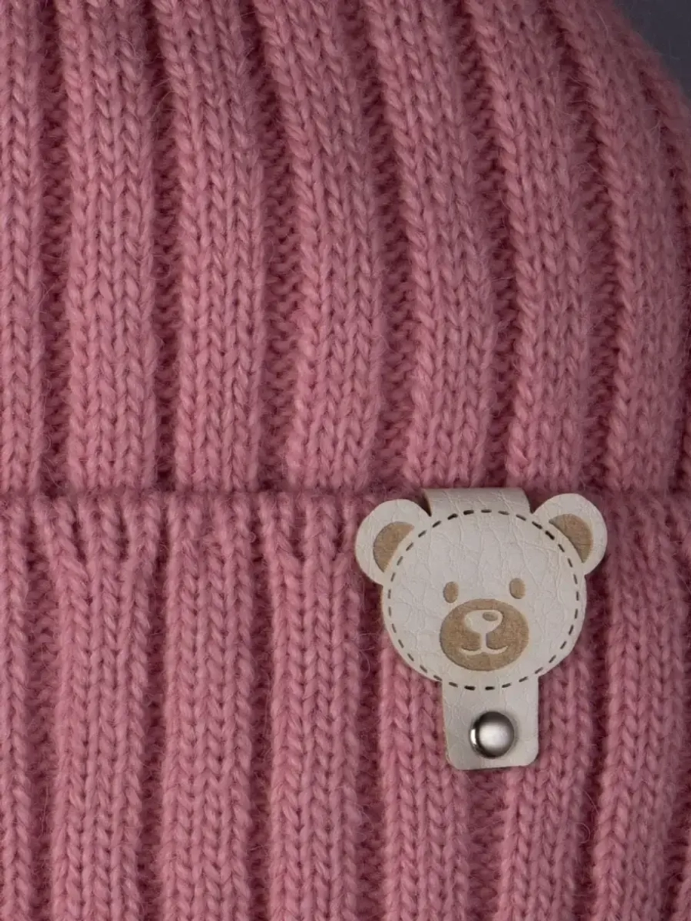 Шапка для девочки зимняя вязаная и снуд