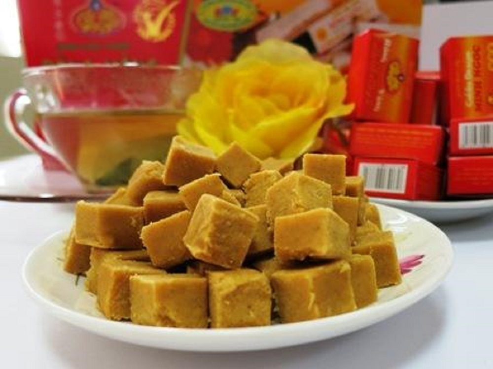 Халва натуральная из маша (бобы мунг) со вкусом семян лотоса, 300гр., MINH NGOC BANH DAU XANH HAT SEN, Вьетнам