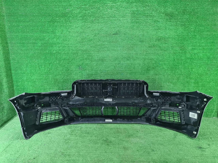 Бампер передний BMW 5er G30 20-23 M-paket В сборе