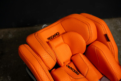 Автокресло Recaro Xenon 1 Vibrant Orange