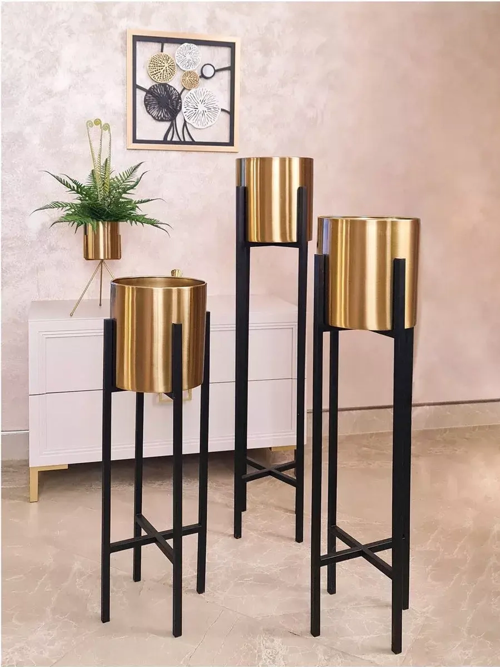 Кашпо металлическое на подставке 106 см