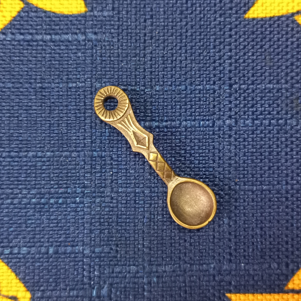 Подвеска. Ложка-загребушка