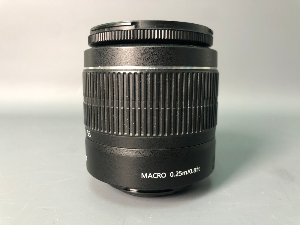 Canon 1100D + Kit 18-55mm