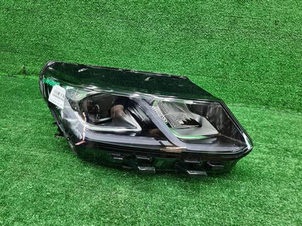Битая Фара правая Geely Coolray (19-23) галоген
