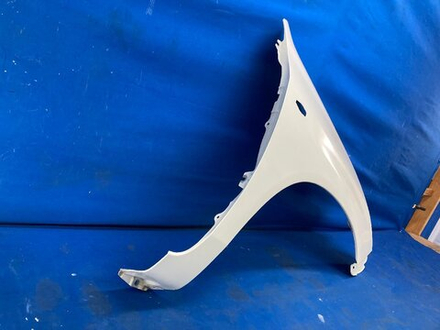 крыло переднее правое Toyota Probox NCP160