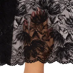 Кружево эластичное черное 22 см, цветки