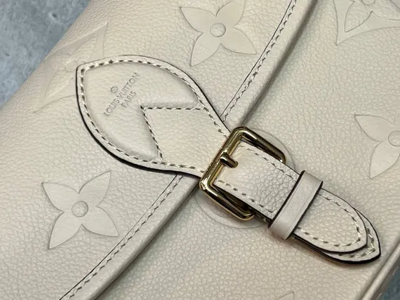 Сэтчел Louis Vuitton Diane кремовый