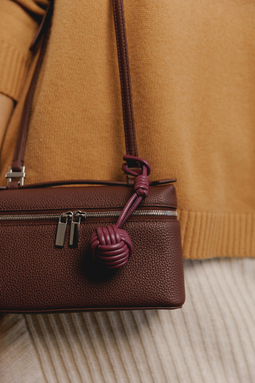 Брелок BALL ягодного цвета