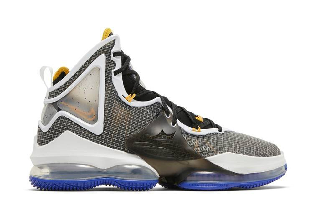 Кроссовки Nike Lebron 19 Ep "Hardwood Classic" Tpu