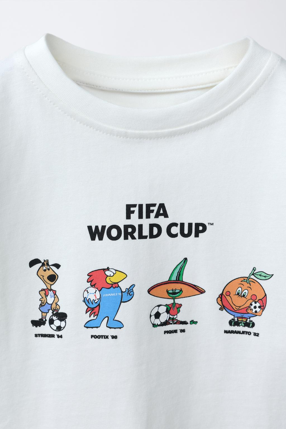 ZARA ФУТБОЛКА С ПРИНТОМ FIFA CLASSICS WORLD CUP ™, БЕЛЫЙ