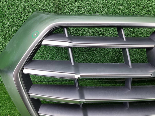 Решетка радиатора Audi Q5 2 80А (2017-2020)