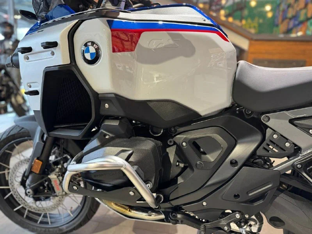 BMW R 1300 GS Adventure автомат с кофрами