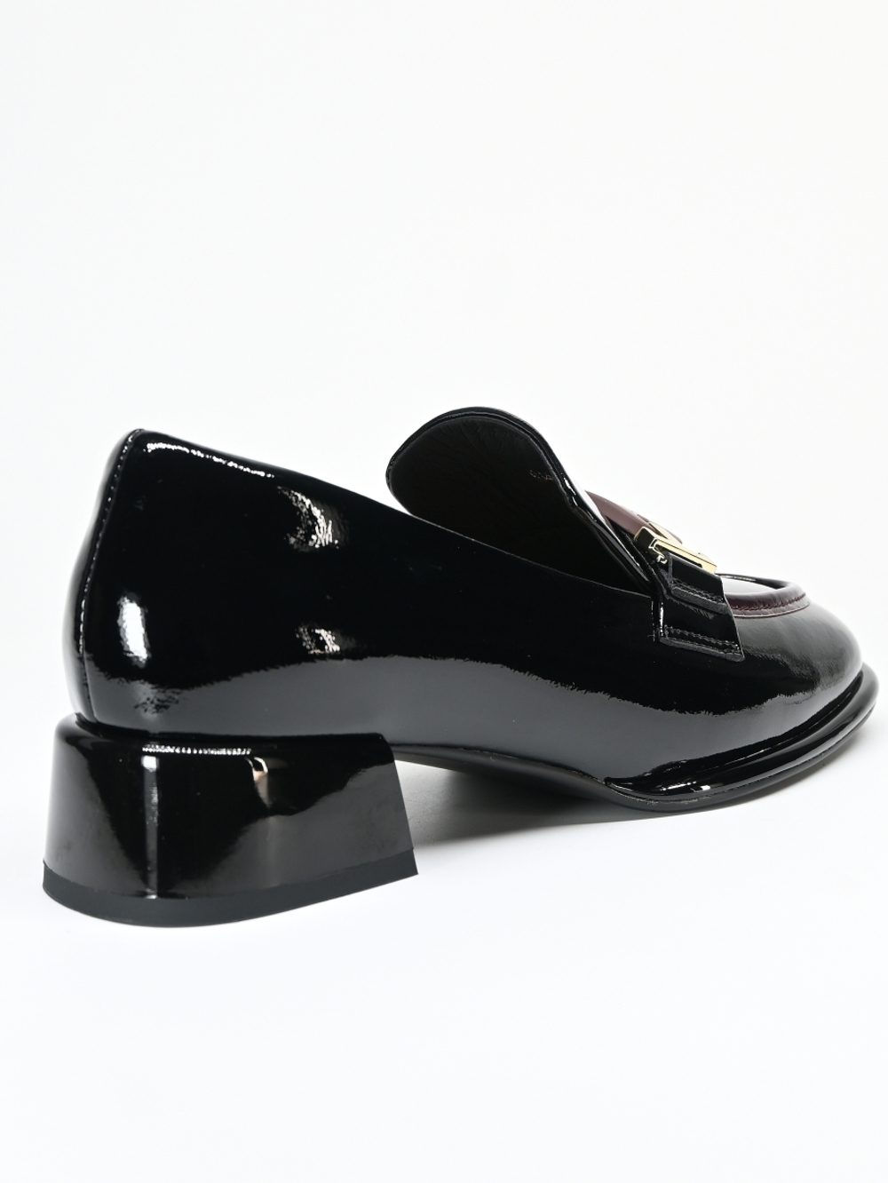 Лоферы женские Ascalini G1349
