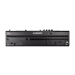 Allen & Heath QU-7 — цифровой микшерный пульт