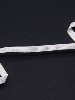 004 К-195/6 Тесьма эластичная Lauma 6 мм, айвори 004