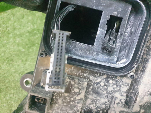 Битая Фара правая Mercedes C w205 (2014-2018) LED