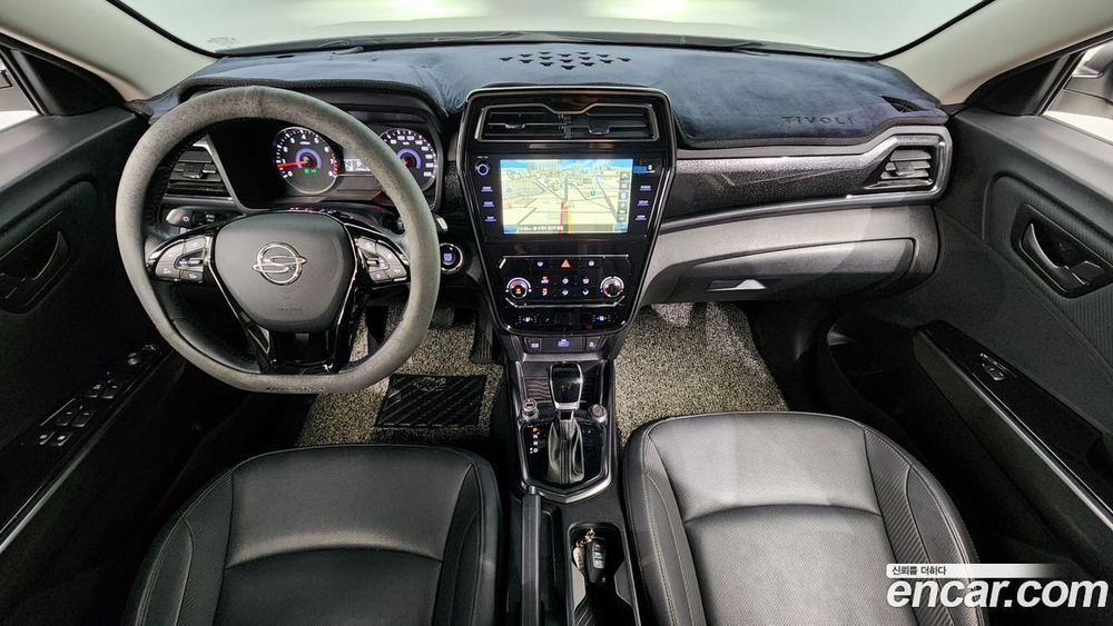 KG Mobility (Ssangyong) Very New Tivoli Бензин 1.5 2WD (10.2020)