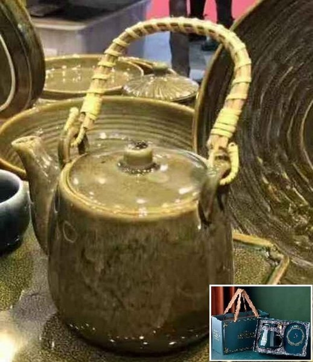 310501.4 Чайник "Песочный" В ПОДАРОЧНОЙ КОРОБКЕ, 1000мл, 16*10*12, керамика