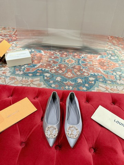 Louis Vuitton Met Flat Ballerina