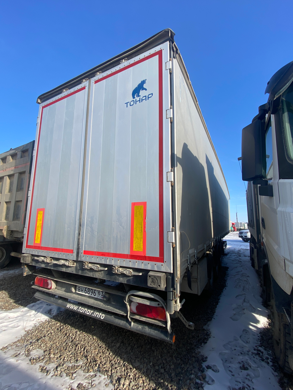 Тонар 9888* Полуприцеп шторный 9888