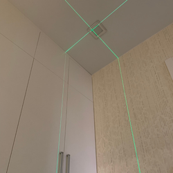 Лазерный уровень/нивелир профессиональный 3D HABCO L01, Зеленый луч 12 линий, Bluetooth + App iOS & Android