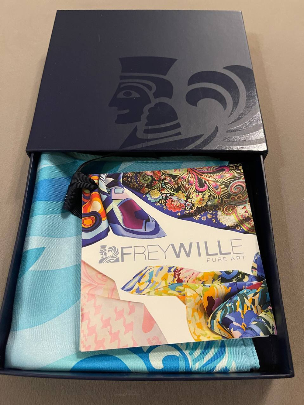 Платок Freywille