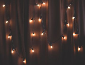 РЕТРО-ГИРЛЯНДА на 5 метров с 10 лампочками ( белая )