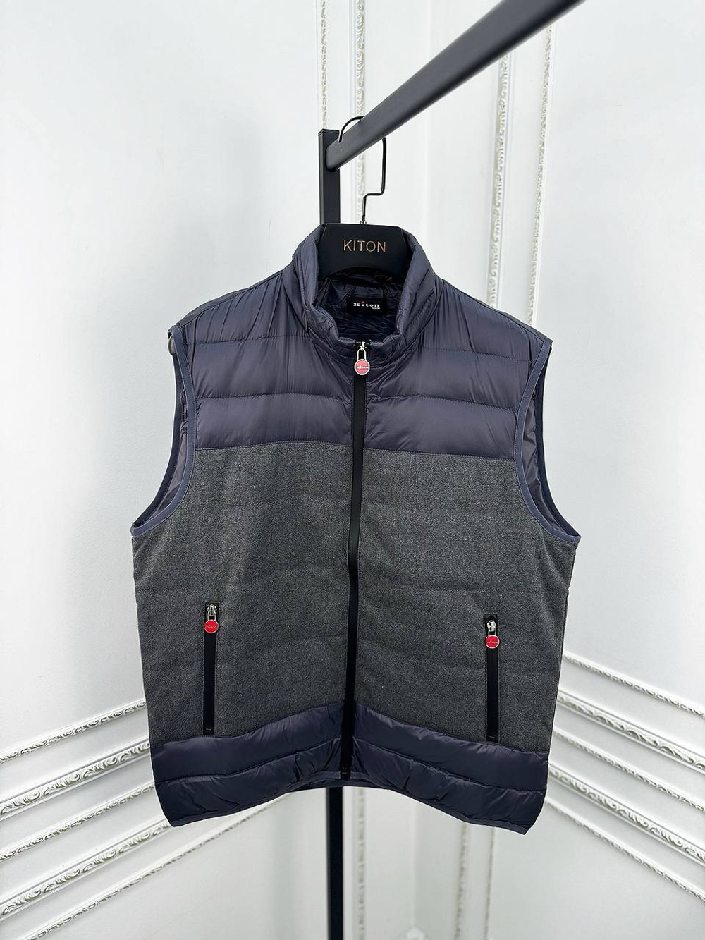 Безрукавка Kiton