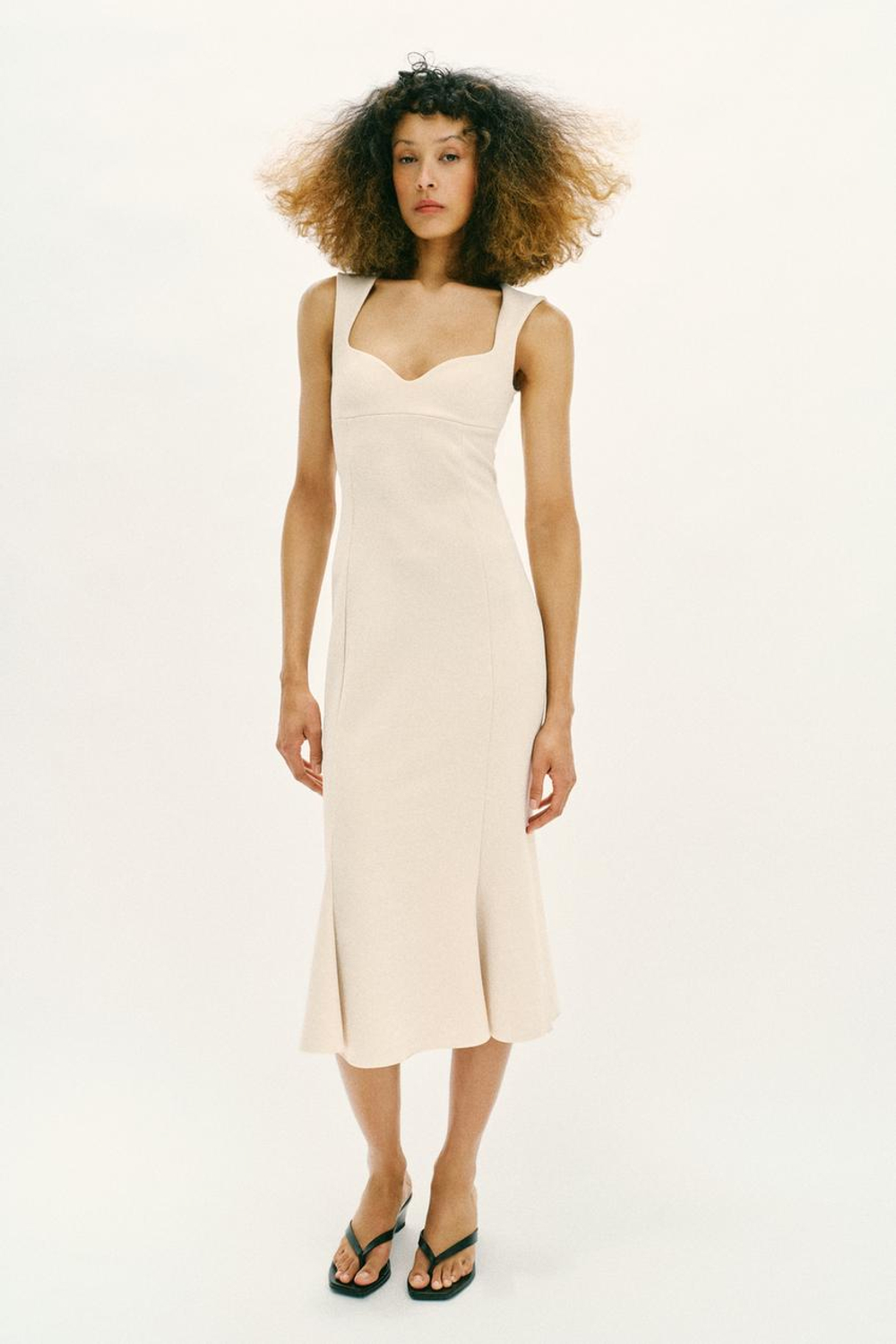 ZARA ПЛАТЬЕ С ВЫРЕЗОМ СЕРДЕЧКОМ, ЭКРЮ