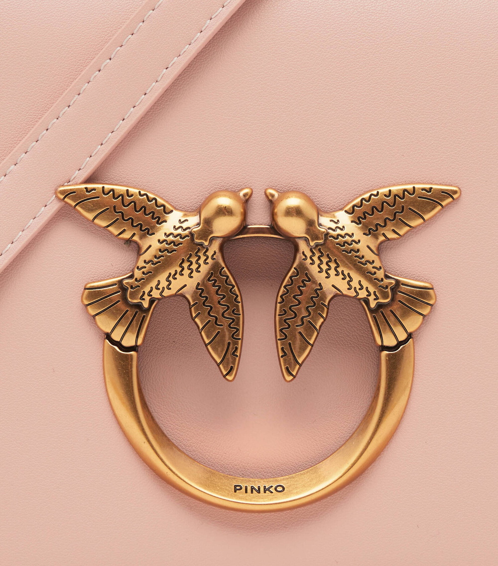 кожаная сумка через плечо love click exagon mini vitello Pinko - пудро-розовый(100075 A0F1)