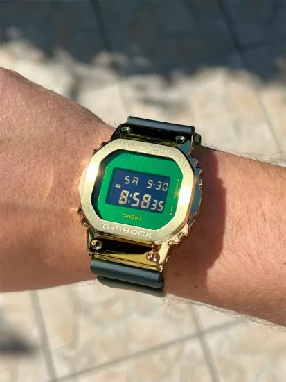 Наручные часы Casio GM-5600CL-3D