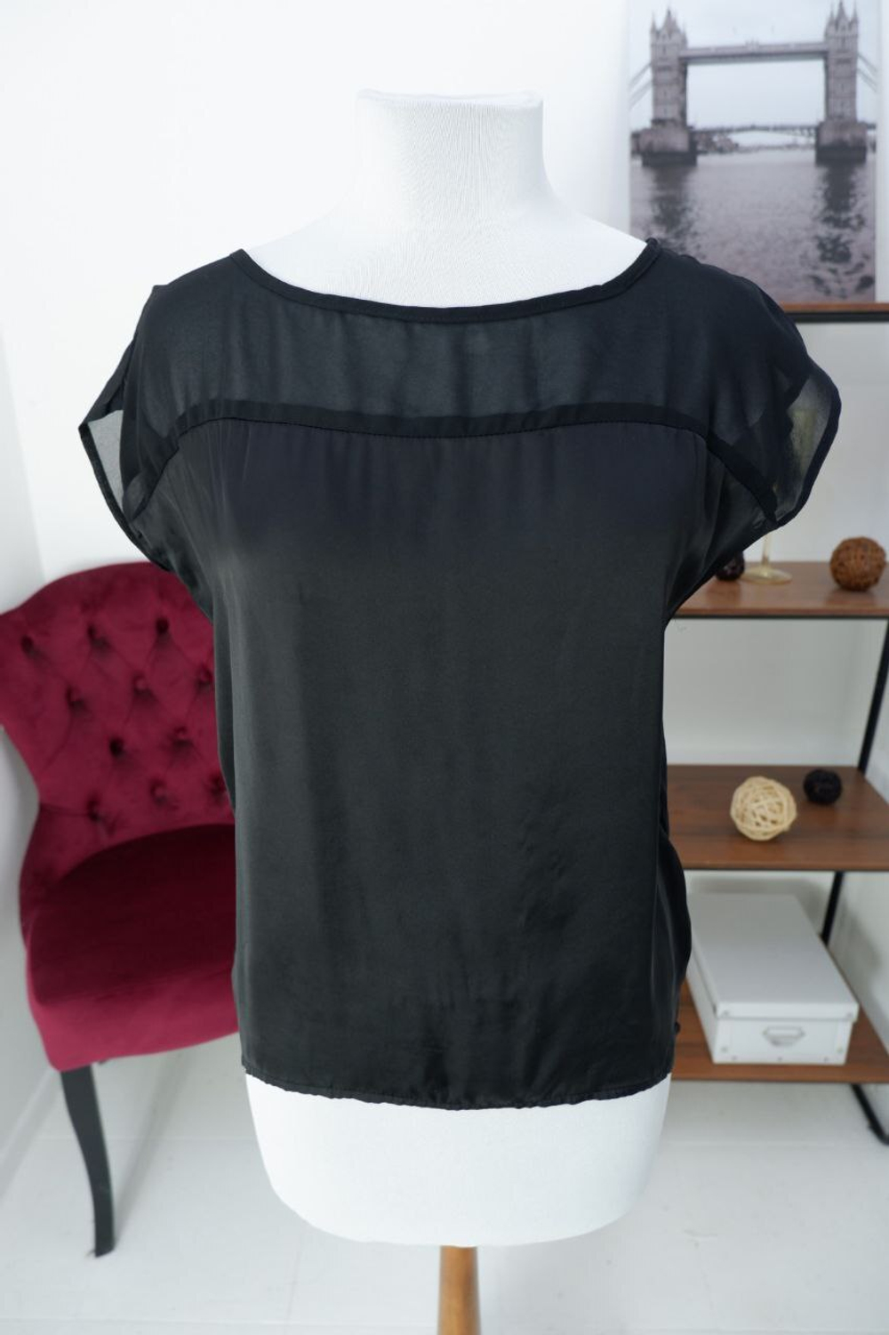 Футболка Bitter Sweet стильная 44-46 размер