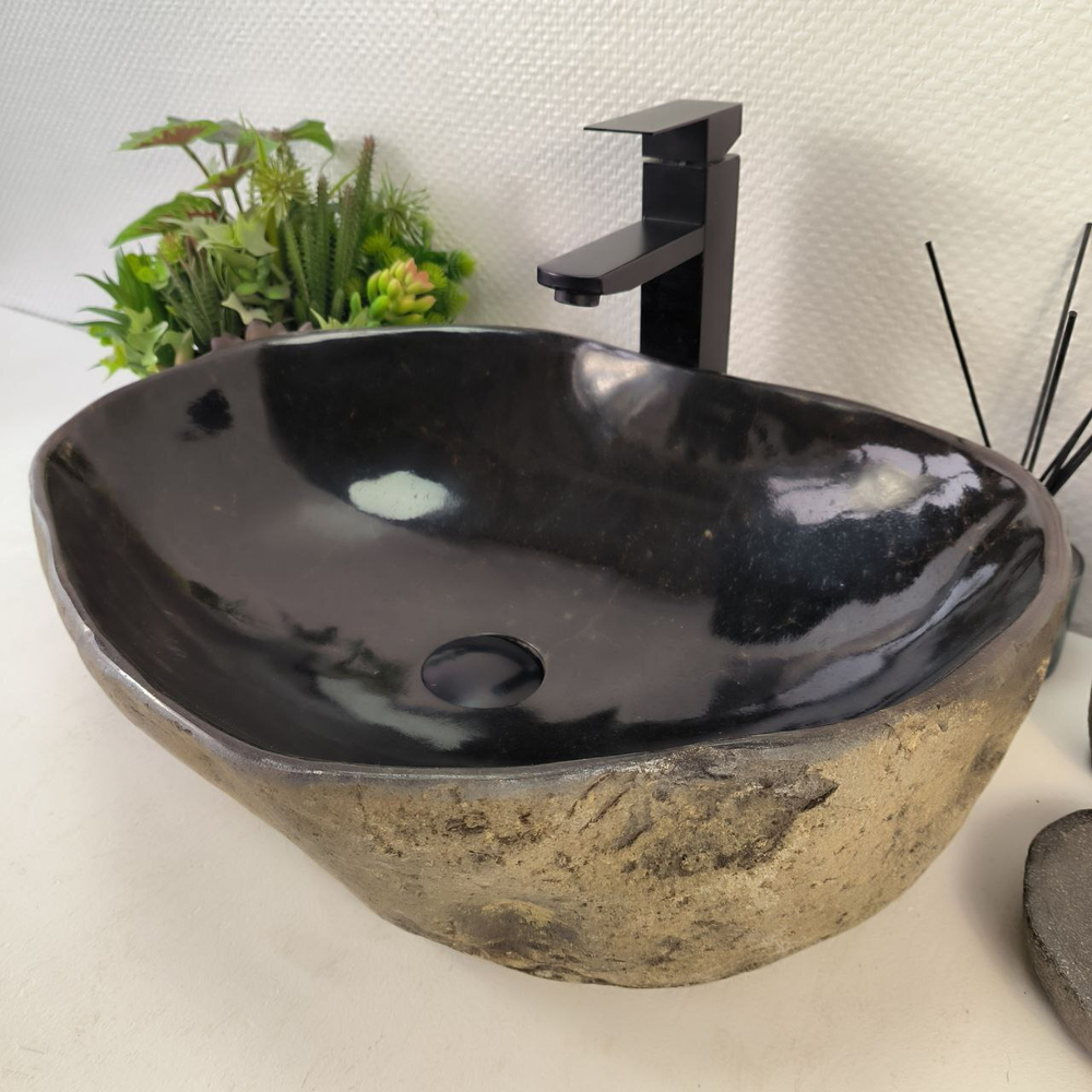 Раковина из речного камня RS-65226 52*40*15 0862